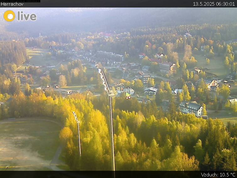 Město Harrachov - Harrachov - 13.5.2025 v 06:30 Město Harrachov - Harrachov - 13.5.2025 v 06:30