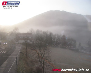 Město Harrachov - Střed města - 12.12.2025 v 07:46 Město Harrachov - Střed města - 12.12.2025 v 07:46