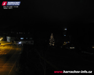 Město Harrachov - Střed města - 16.12.2025 v 17:16 Město Harrachov - Střed města - 16.12.2025 v 17:16