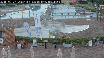 Snímek    7.7.2025 v 07:00