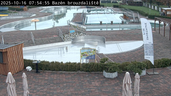 Snímek    16.10.2025 v 08:00