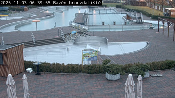 Snímek    3.11.2025 v 06:45