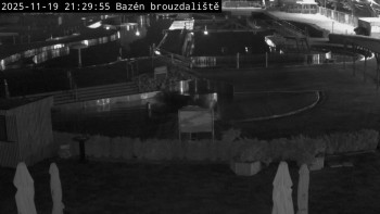 Snímek    19.11.2025 v 21:30