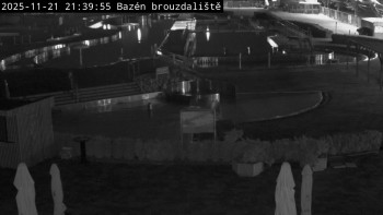 Snímek    21.11.2025 v 21:45