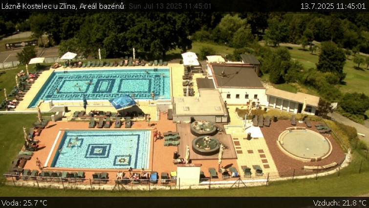 Lázně Kostelec u Zlína - Areál bazénů - 13.7.2025 v 11:45 Lázně Kostelec u Zlína - Areál bazénů - 13.7.2025 v 11:45