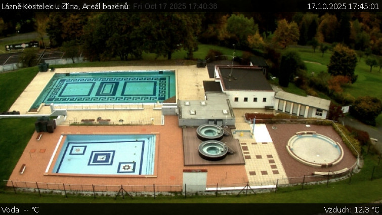 Lázně Kostelec u Zlína - Areál bazénů - 17.10.2025 v 17:45 Lázně Kostelec u Zlína - Areál bazénů - 17.10.2025 v 17:45