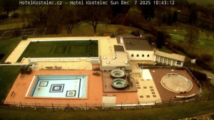 Lázně Kostelec u Zlína - Areál bazénů - 7.12.2025 v 10:45 Lázně Kostelec u Zlína - Areál bazénů - 7.12.2025 v 10:45