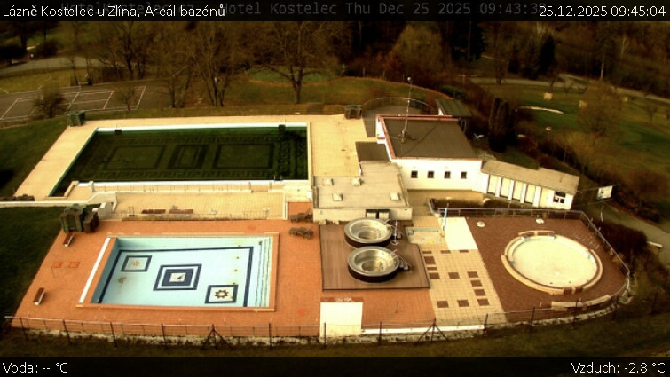 Lázně Kostelec u Zlína - Areál bazénů - 25.12.2025 v 09:45