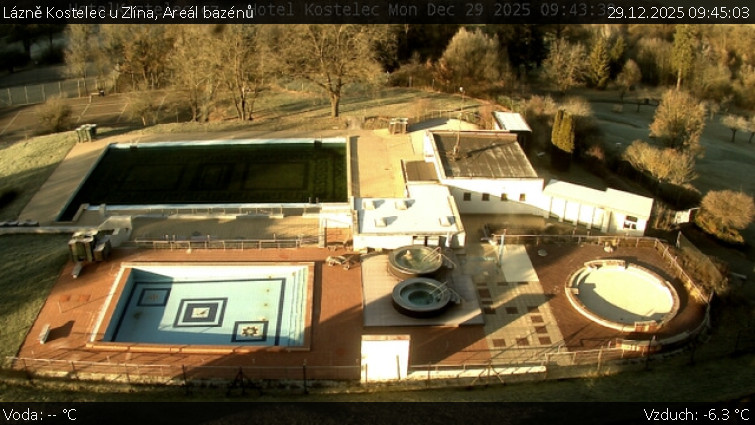 Lázně Kostelec u Zlína - Areál bazénů - 29.12.2025 v 09:45