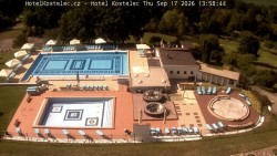 Swimming pool complex
