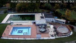 Swimming pool complex