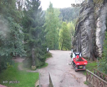 Snímek    16.9.2025 v 07:30