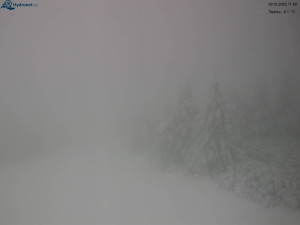 Město Rokytnice nad Jizerou - Lysá hora, pohled na západ - 28.10.2025 v 11:45 Město Rokytnice nad Jizerou - Lysá hora, pohled na západ - 28.10.2025 v 11:45