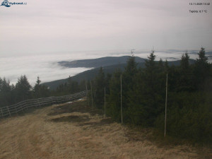 Město Rokytnice nad Jizerou - Lysá hora, pohled na západ - 13.11.2025 v 10:45