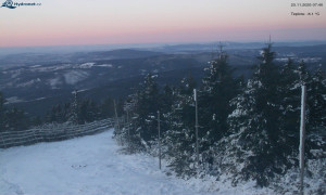 Město Rokytnice nad Jizerou - Lysá hora, pohled na západ - 23.11.2025 v 07:45