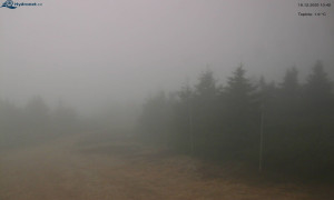 Město Rokytnice nad Jizerou - Lysá hora, pohled na západ - 18.12.2025 v 10:45 Město Rokytnice nad Jizerou - Lysá hora, pohled na západ - 18.12.2025 v 10:45