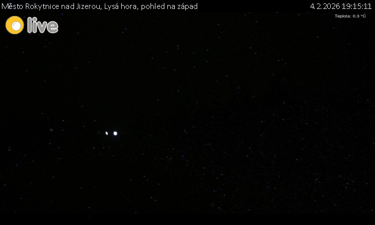 Město Rokytnice nad Jizerou - Lysá hora, pohled na západ - 4.2.2026 v 19:15