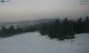 Město Rokytnice nad Jizerou - Lysá hora, pohled na západ - 27.2.2026 v 07:15