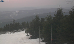 Město Rokytnice nad Jizerou - Lysá hora, pohled na západ - 9.3.2026 v 17:03