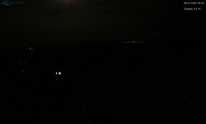 Město Rokytnice nad Jizerou - Lysá hora, pohled na západ - 28.4.2026 v 02:45