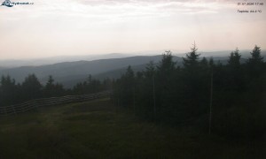 Město Rokytnice nad Jizerou - Lysá hora, pohled na západ - 31.7.2026 v 17:45 Město Rokytnice nad Jizerou - Lysá hora, pohled na západ - 31.7.2026 v 17:45