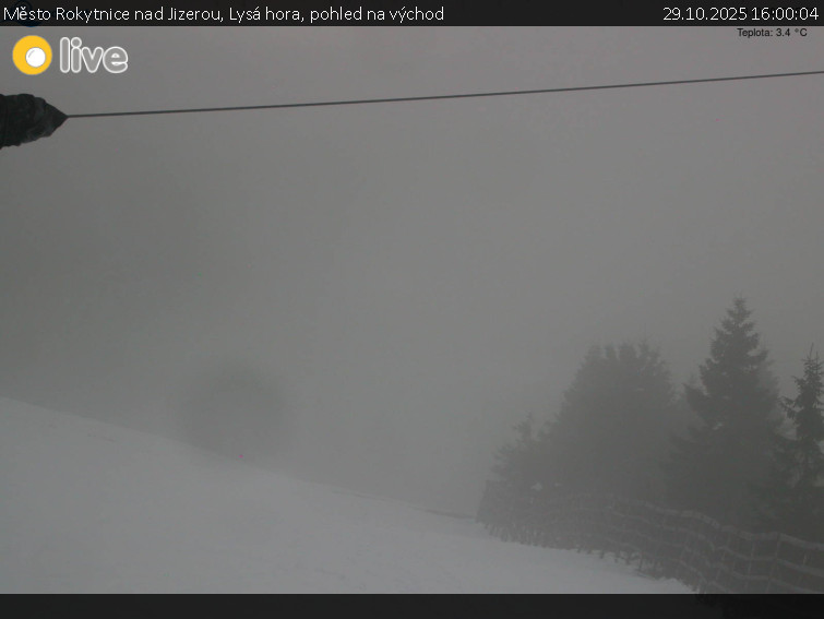 Město Rokytnice nad Jizerou - Lysá hora, pohled na východ - 29.10.2025 v 16:00 Město Rokytnice nad Jizerou - Lysá hora, pohled na východ - 29.10.2025 v 16:00