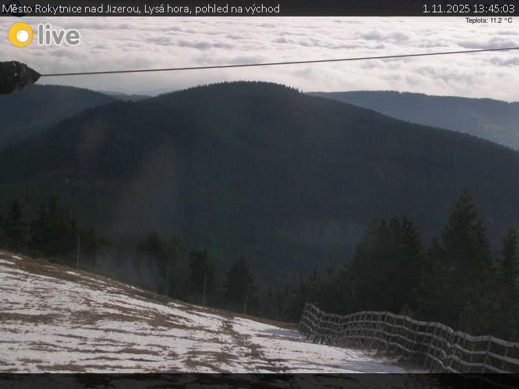 Město Rokytnice nad Jizerou - Lysá hora, pohled na východ - 1.11.2025 v 13:45