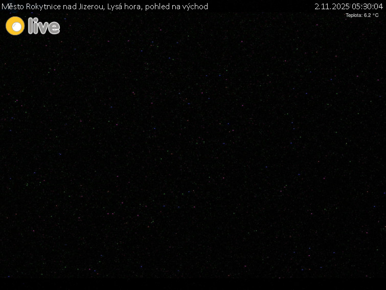 Město Rokytnice nad Jizerou - Lysá hora, pohled na východ - 2.11.2025 v 05:30 Město Rokytnice nad Jizerou - Lysá hora, pohled na východ - 2.11.2025 v 05:30