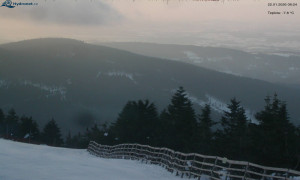 Město Rokytnice nad Jizerou - Lysá hora, pohled na východ - 22.1.2026 v 08:30 Město Rokytnice nad Jizerou - Lysá hora, pohled na východ - 22.1.2026 v 08:30