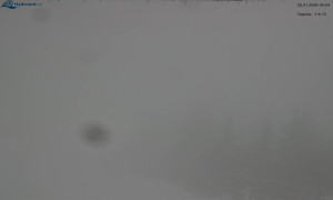 Město Rokytnice nad Jizerou - Lysá hora, pohled na východ - 22.1.2026 v 09:30 Město Rokytnice nad Jizerou - Lysá hora, pohled na východ - 22.1.2026 v 09:30