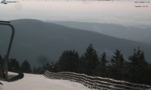 Město Rokytnice nad Jizerou - Lysá hora, pohled na východ - 22.1.2026 v 11:15 Město Rokytnice nad Jizerou - Lysá hora, pohled na východ - 22.1.2026 v 11:15