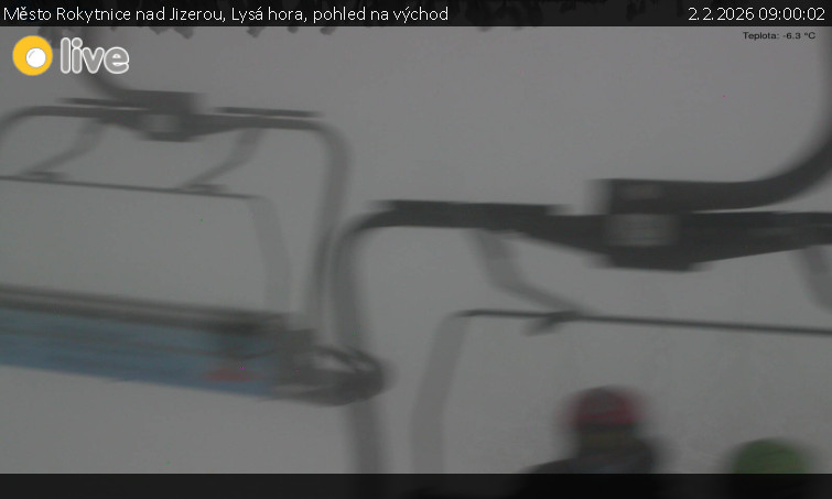 Město Rokytnice nad Jizerou - Lysá hora, pohled na východ - 2.2.2026 v 09:00