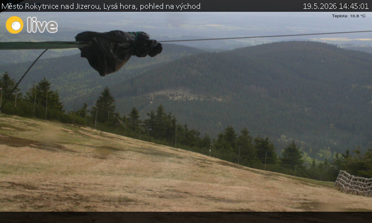 Město Rokytnice nad Jizerou - Lysá hora, pohled na východ - 19.5.2026 v 14:45