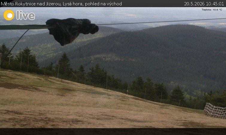 Město Rokytnice nad Jizerou - Lysá hora, pohled na východ - 20.5.2026 v 10:45