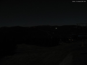 Město Špindlerův Mlýn - Svatý Petr, Pláně - 8.11.2025 v 02:45 Město Špindlerův Mlýn - Svatý Petr, Pláně - 8.11.2025 v 02:45