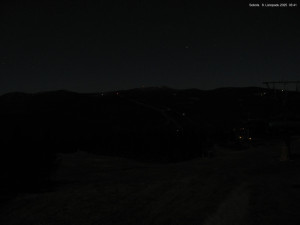 Město Špindlerův Mlýn - Svatý Petr, Pláně - 8.11.2025 v 03:45 Město Špindlerův Mlýn - Svatý Petr, Pláně - 8.11.2025 v 03:45