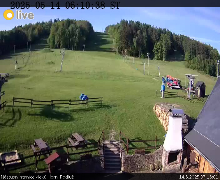 Skiareál Horní Podluží - Nástupní stanice vleků Horní Podluží - 14.5.2025 v 07:15 Skiareál Horní Podluží - Nástupní stanice vleků Horní Podluží - 14.5.2025 v 07:15