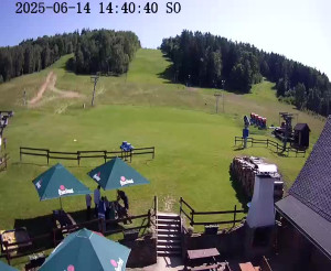 Skiareál Horní Podluží - Nástupní stanice vleků Horní Podluží - 14.6.2025 v 15:45