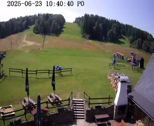 Skiareál Horní Podluží - Nástupní stanice vleků Horní Podluží - 23.6.2025 v 11:45