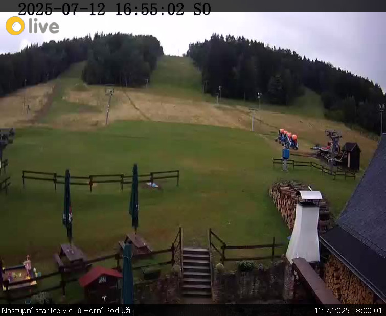 Skiareál Horní Podluží - Nástupní stanice vleků Horní Podluží - 12.7.2025 v 18:00