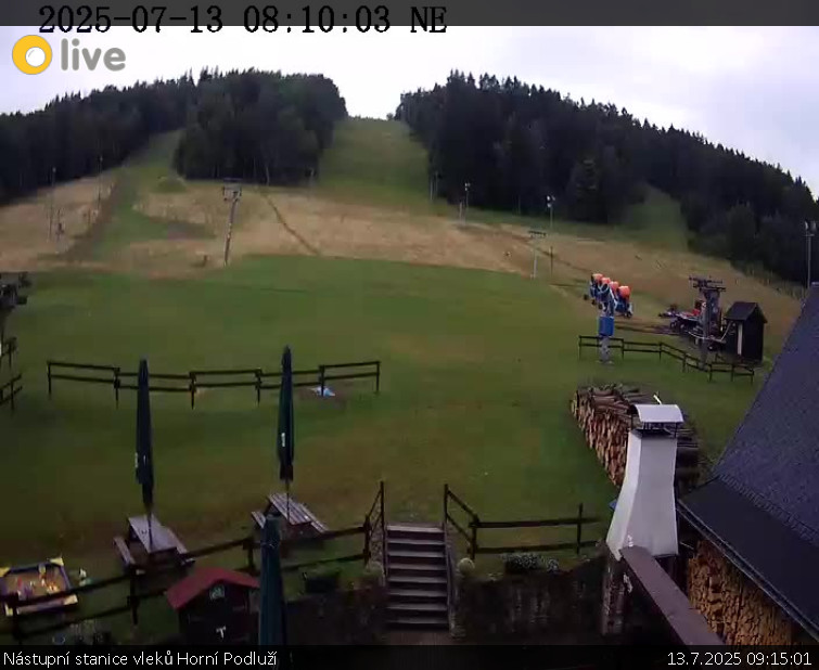 Skiareál Horní Podluží - Nástupní stanice vleků Horní Podluží - 13.7.2025 v 09:15 Skiareál Horní Podluží - Nástupní stanice vleků Horní Podluží - 13.7.2025 v 09:15