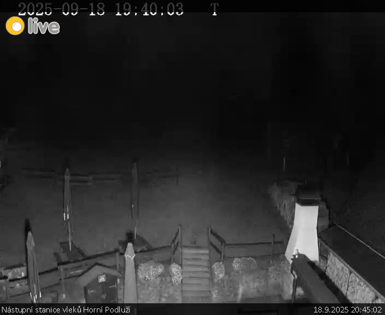 Skiareál Horní Podluží - Nástupní stanice vleků Horní Podluží - 18.9.2025 v 20:45 Skiareál Horní Podluží - Nástupní stanice vleků Horní Podluží - 18.9.2025 v 20:45
