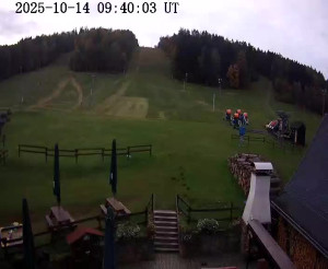 Skiareál Horní Podluží - Nástupní stanice vleků Horní Podluží - 14.10.2025 v 10:45