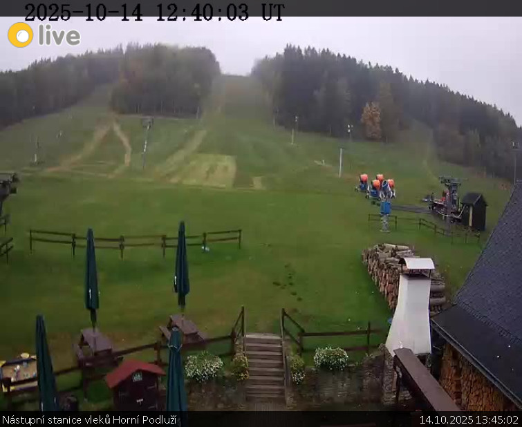 Skiareál Horní Podluží - Nástupní stanice vleků Horní Podluží - 14.10.2025 v 13:45 Skiareál Horní Podluží - Nástupní stanice vleků Horní Podluží - 14.10.2025 v 13:45