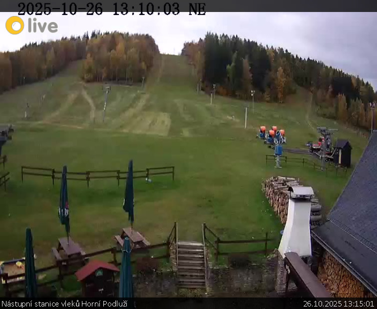 Skiareál Horní Podluží - Nástupní stanice vleků Horní Podluží - 26.10.2025 v 13:15 Skiareál Horní Podluží - Nástupní stanice vleků Horní Podluží - 26.10.2025 v 13:15