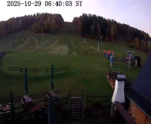 Skiareál Horní Podluží - Nástupní stanice vleků Horní Podluží - 29.10.2025 v 06:45 Skiareál Horní Podluží - Nástupní stanice vleků Horní Podluží - 29.10.2025 v 06:45