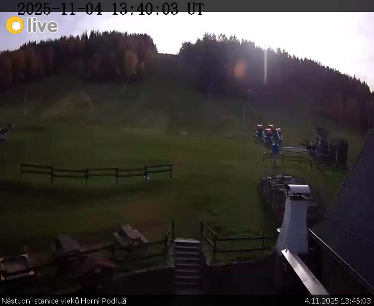 Skiareál Horní Podluží - Nástupní stanice vleků Horní Podluží - 4.11.2025 v 13:45