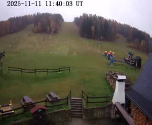 Skiareál Horní Podluží - Nástupní stanice vleků Horní Podluží - 11.11.2025 v 11:45 Skiareál Horní Podluží - Nástupní stanice vleků Horní Podluží - 11.11.2025 v 11:45