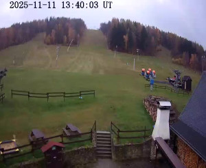 Skiareál Horní Podluží - Nástupní stanice vleků Horní Podluží - 11.11.2025 v 13:45 Skiareál Horní Podluží - Nástupní stanice vleků Horní Podluží - 11.11.2025 v 13:45
