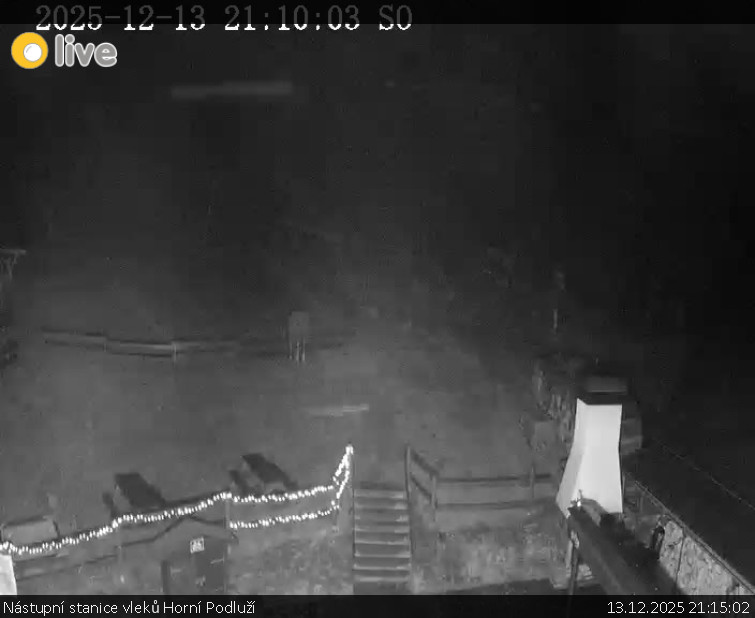 Skiareál Horní Podluží - Nástupní stanice vleků Horní Podluží - 13.12.2025 v 21:15